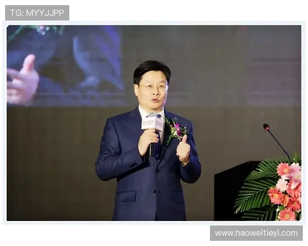 杨芳专访:从职业选手到电竞导师的英雄联盟成长之路