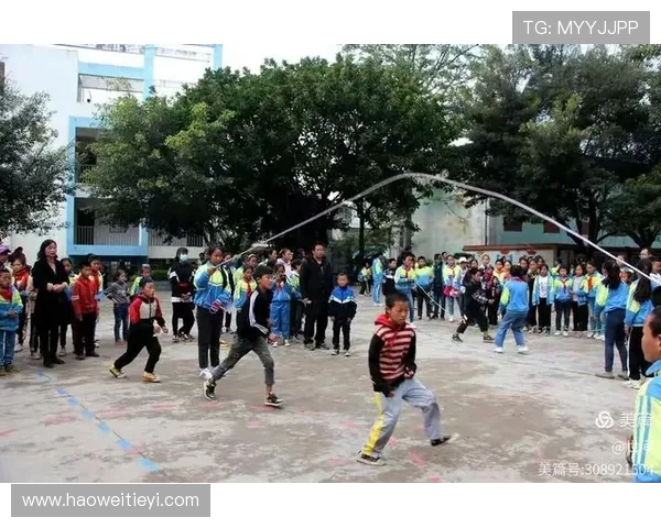 重庆飞盘队的成长之路:城市马拉松中的拼搏与梦想